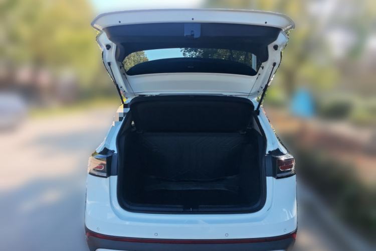 Used Volkswagen Tharu 2025 New Sharp 1.5L Ambitious Edition
