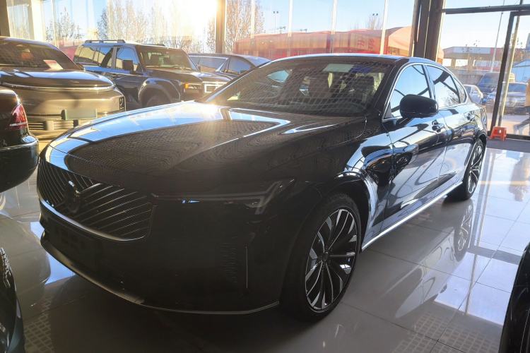 Used Volvo S90 2026 B5 Zhiyuan Luxury Edition