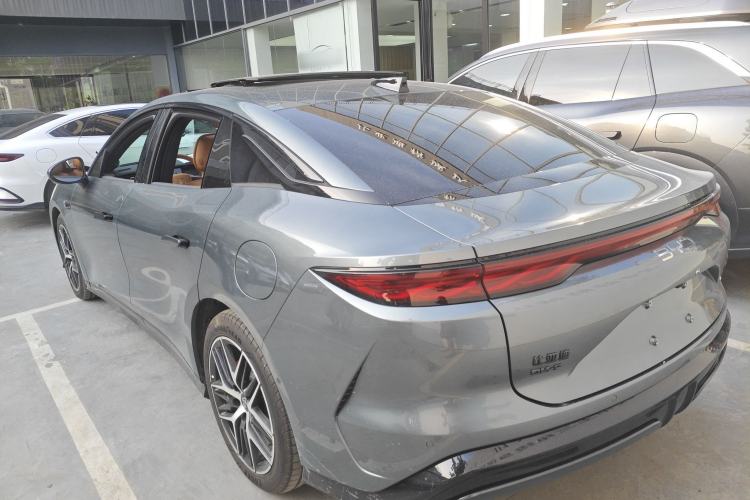 Used BYD Han L 2025 DM-p Four-Wheel-Drive LiDAR Flagship Model