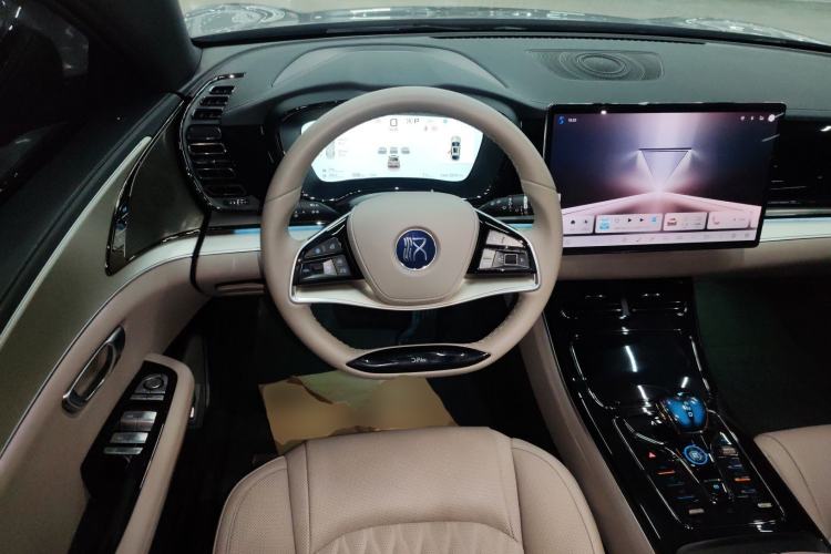 Used BYD Han 2025 DM-i 125KM Elite Model Steering Wheel