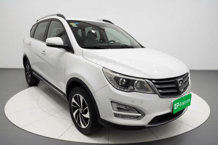 Used Baojun 560 2016 1.8L Manual Luxury Edition
