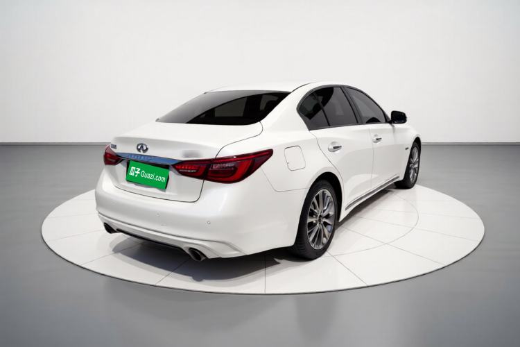 Used Infiniti Q50L 2018 2.0T Enjoyment Version China VI Standard Rear Right 45 Deg