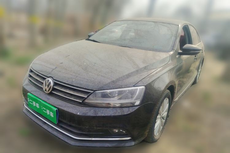 Used Volkswagen Sagitar 2015 1.6L Manual Comfort Model