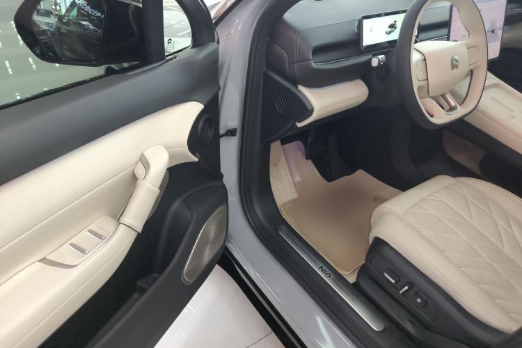 Used Nio ES6 2025 75 kWh
