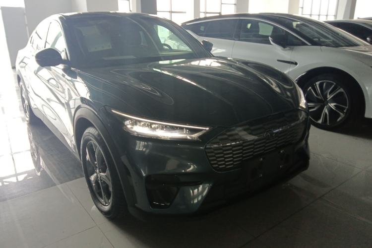 Used Ford Mustang Mach-E 2021 Leap Edition Rear-Drive Version (Standard Range)