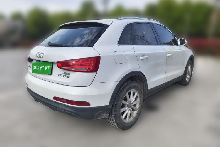 Used Audi Q3 2015 30 TFSI Ambition Edition Rear Right 45 Deg