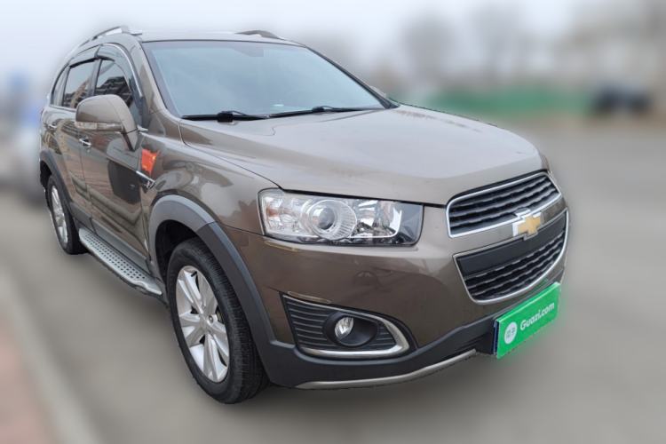 Used Chevrolet Captiva 2015 2.4L 4x4 Flagship Edition 7-Seater