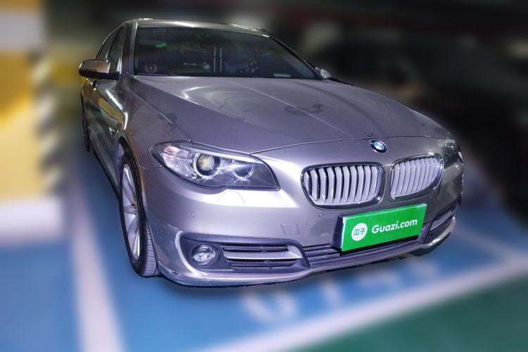 Used BMW 5 Series 2014 535Li Leading Model
