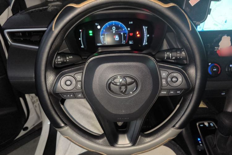 Used Toyota Corolla Cross 2024 2.0L Pioneer Edition