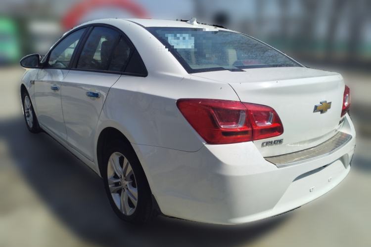 Used Chevrolet Cruze 2015 1.5L Classic SE MT Rear Left 45 Deg