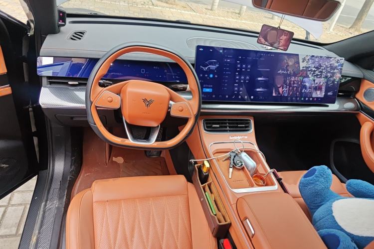 Used NETA L 2024 Extended-Range 310 Flash-Charge Red Edition
