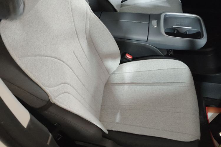 Used AION UT 2025 330 Starlight Edition
