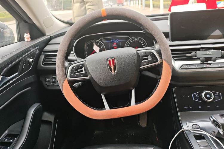 Used Hongqi H5 2022 Classic Model 1.5T DCT Flagship Edition Steering Wheel