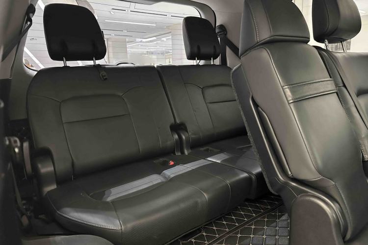 Used Toyota Land Cruiser 2017 4.0L GX 7-Seater U.S.-Spec Version