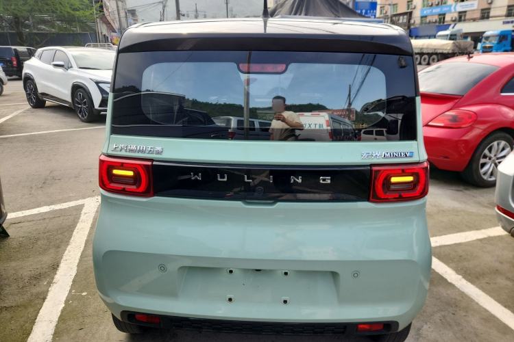 Used Wuling Hongguang MINIEV 2022 Macaron Premium Model – Lithium Ternary Battery
