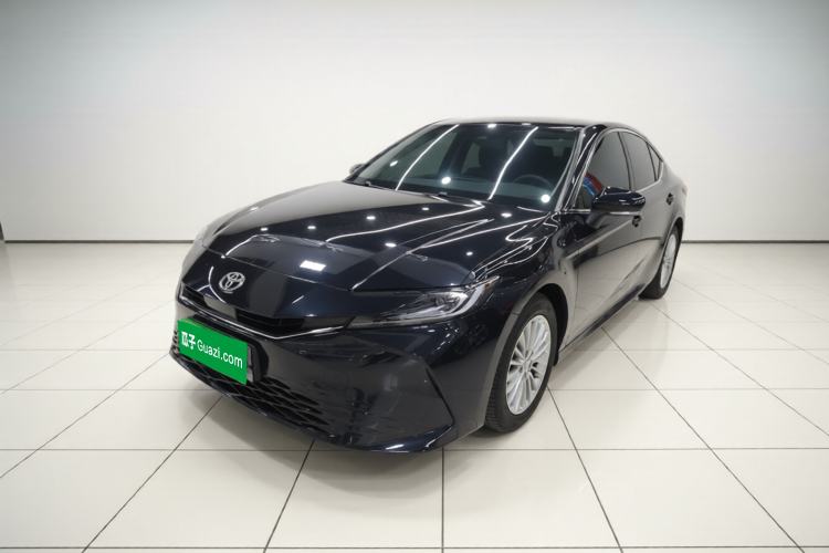 Used Toyota Camry 2024 Dual-Motor 2.0 HE Elite Edition