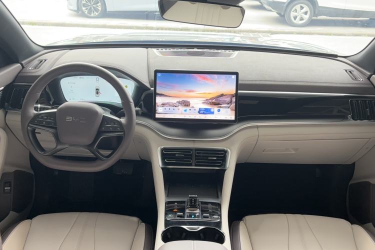 Used BYD Song PLUS New Energy 2025 EV Intelligent Driving Edition 520km Luxury Model