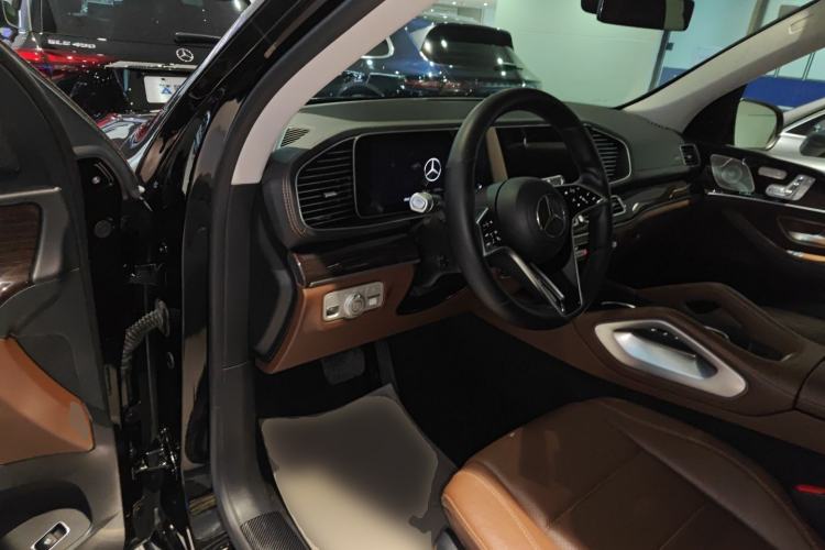 Used Mercedes-Benz GLE 2024 GLE 350 4MATIC Stylish Model
