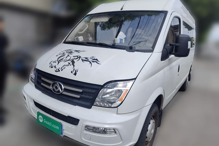 Used SAIC MAXUS Xintu V80 2023 2.0T Manual Classic Aoyuntong Long Wheelbase Mid-Height 6/7/8/9-Seater