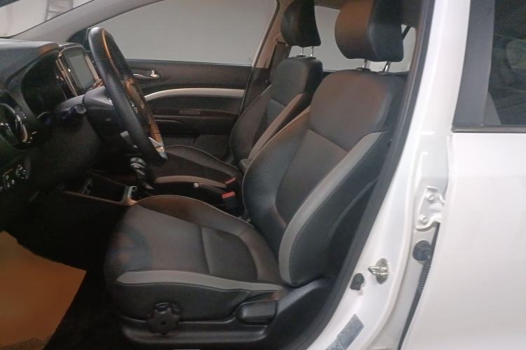 Used Kia kx1 Stonic 2021 1.4L CVT Fun Edition
