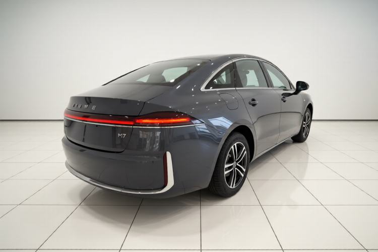 Used Roewe M7 DMH 2025 Model 160km Comfort Version Rear Right 45 Deg