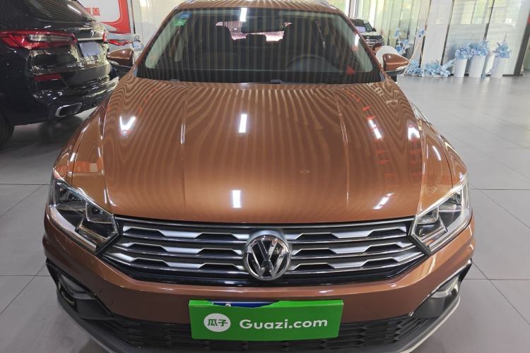 Used Volkswagen C-TREK 2017 1.6L Automatic Comfort Model Front