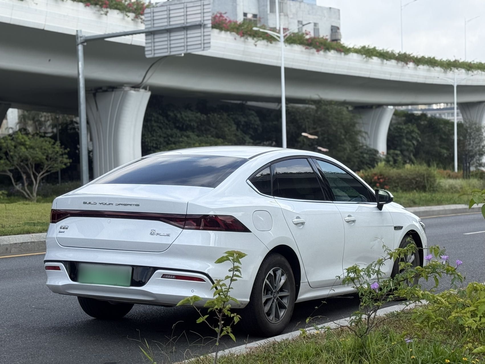 BYD Qin PLUS 2024 HONOR Edition DM-i 55KM Leading Model — снимка 14