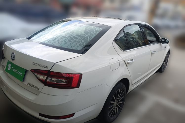 Used Skoda Octavia 2018 TSI230 DSG Luxury Edition