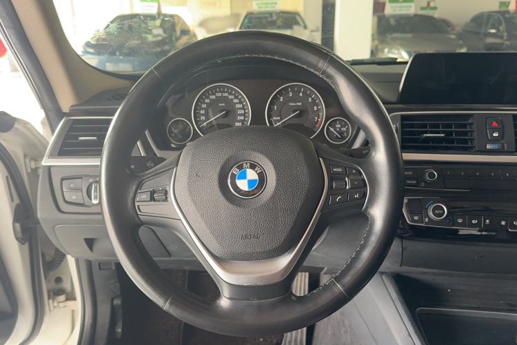 Used BMW 3 Series 2018 320Li Fashion Model
