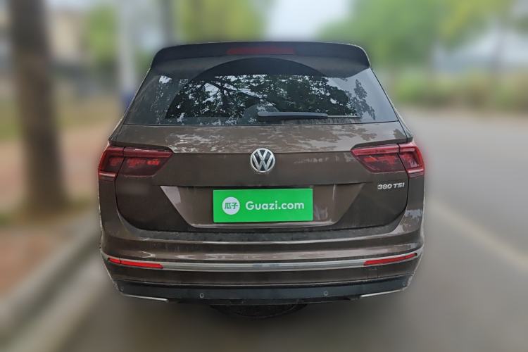 Used Volkswagen Tiguan 2017 380TSI Four-Wheel Drive R-Line
