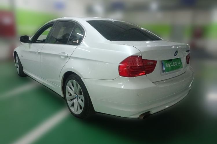 Used BMW 3 Series 2011 320i Luxury Edition
