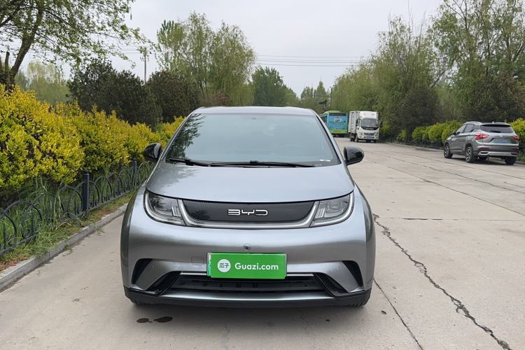 Used BYD Dolphin 2023 420 km Free Version Front