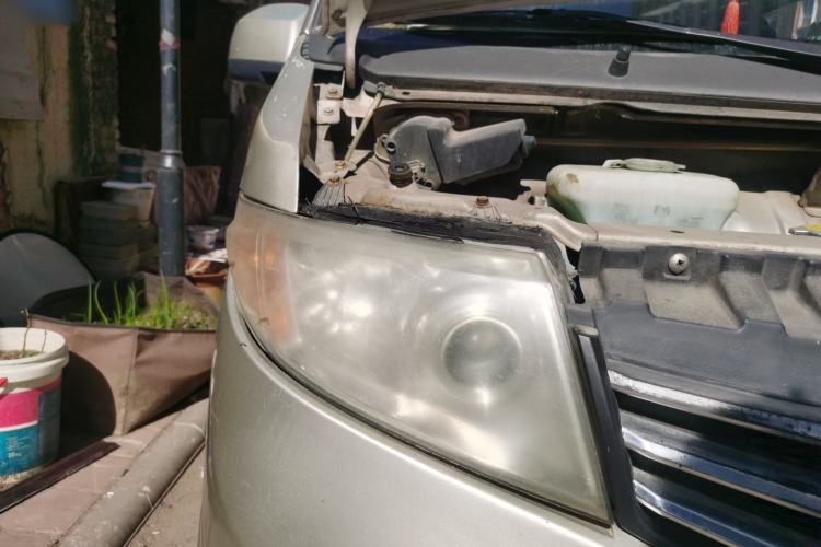 Used CHANGAN KAICHENG Taurus 2013 1.2L Comfort Model Right Front Headlight