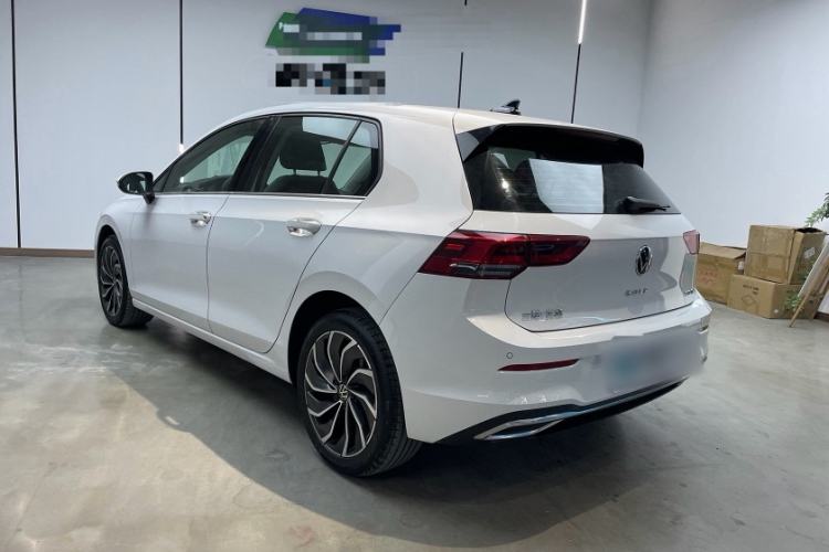 Used Volkswagen Golf 2023 Facelift 280TSI DSG Pro
