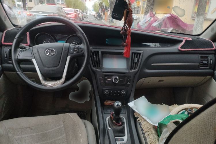 Used BAIC Senova D50 2015 1.5L Manual Comfort Value Navigation Edition
