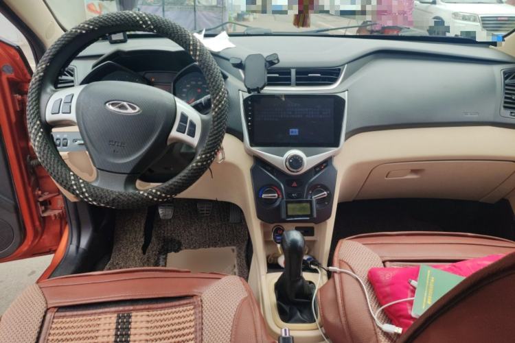 Used Chery Fengyun 2 2016 1.5L Manual Value Edition Center Console
