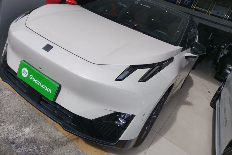 Used Lynk & Co Z20 2025 530 km Range Rear-Wheel Drive Max