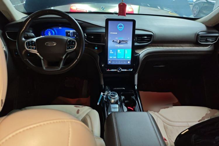 Used Ford Explorer 2020 EcoBoost 285 4x4 Platinum Edition 6 Seats
