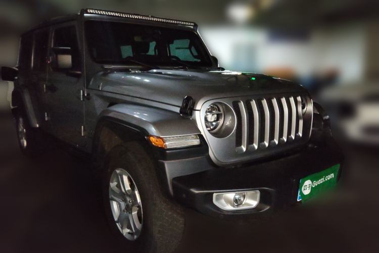 Used Jeep Wrangler 2018 2.0T Sahara Four-Door Edition
