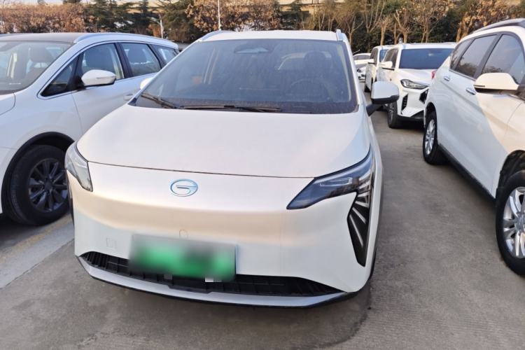 Used AION Y 2023 Younger
