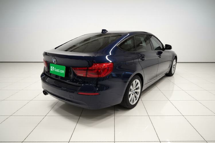 Used BMW 3 Series GT 2019 320i Sport Edition Exterior 5