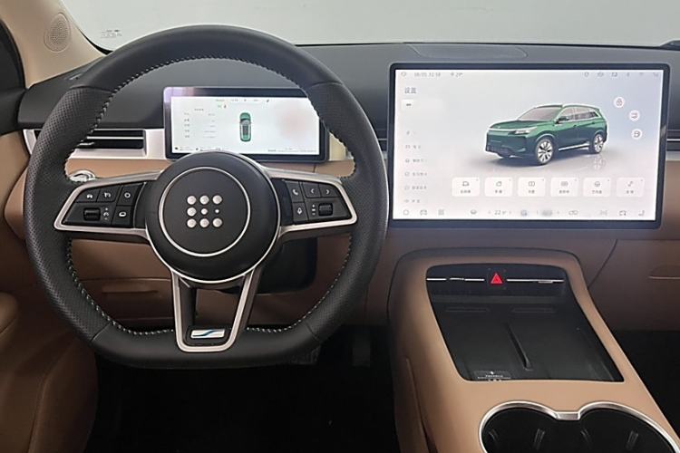 Used Landian E5 PLUS 2025 165 km Long-Range Version PLUS 7-Seater