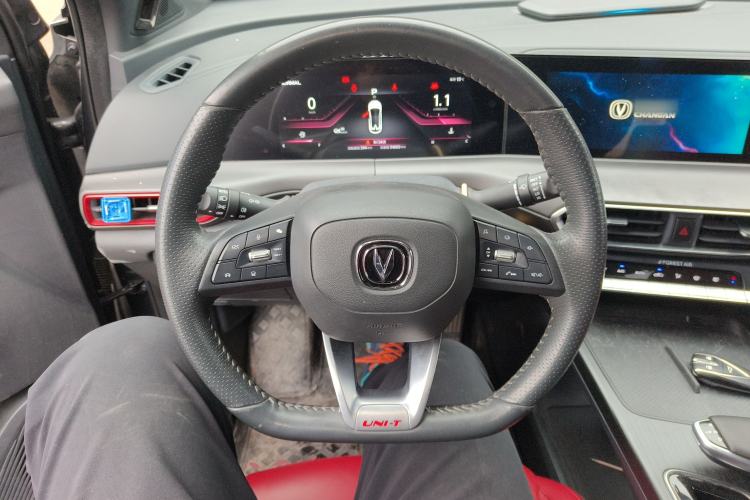 Used CHANGAN UNI-T 2020 1.5T Prestige Version
