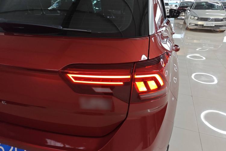 Used Volkswagen T-ROC 2019 280TSI DSG Two-Wheel Drive Comfort Version China VI Standard