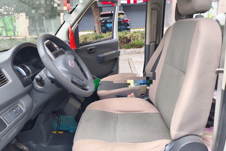 Used Karry Youyou 2012 1.2L Standard Version
