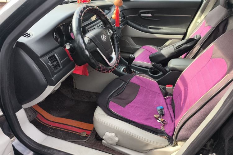 Used BAIC Senova D50 2016 1.5L Manual Elite Edition Left Front Seat