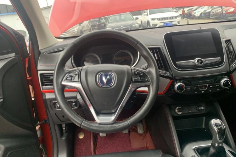 Used Changan CS55 2018 1.5T Manual Colorful Model China V Standard
