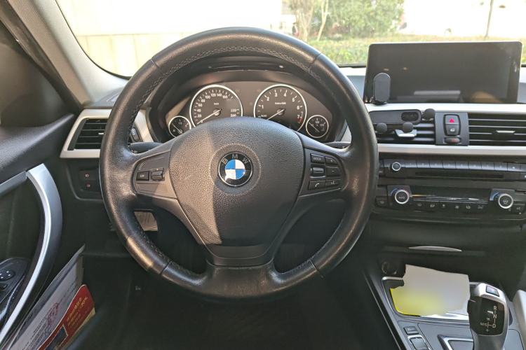 Used BMW 3 Series 2014 320Li Fashion Model