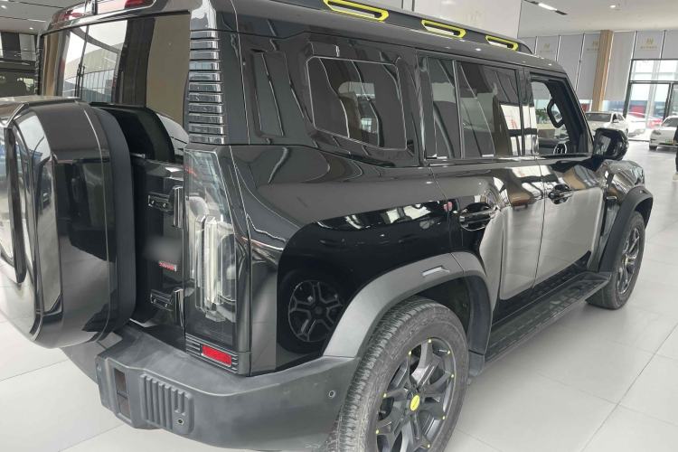 Used JETOUR Traveler 2023 2.0T All-Wheel Drive CrossPRO+ Exterior 4