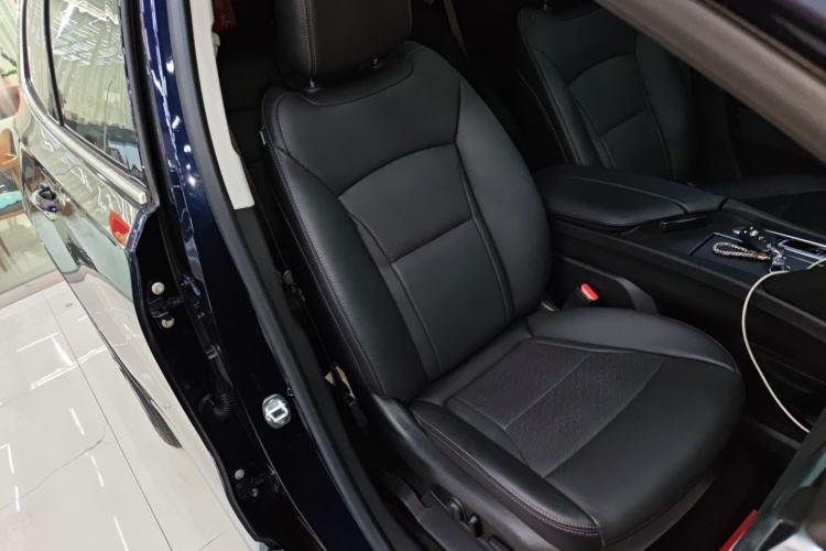 Used Buick Enclave 2020 28T Two-Wheel Drive Prestige Version Right Front Seat